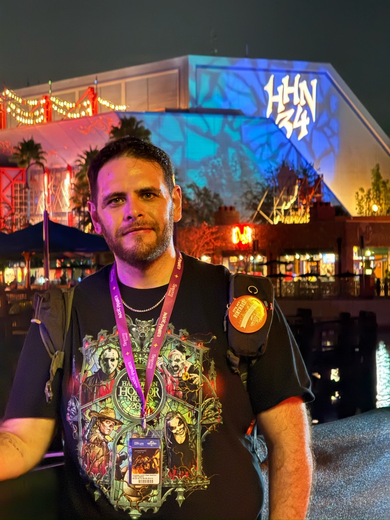 Diego en Halloween Horror Nights